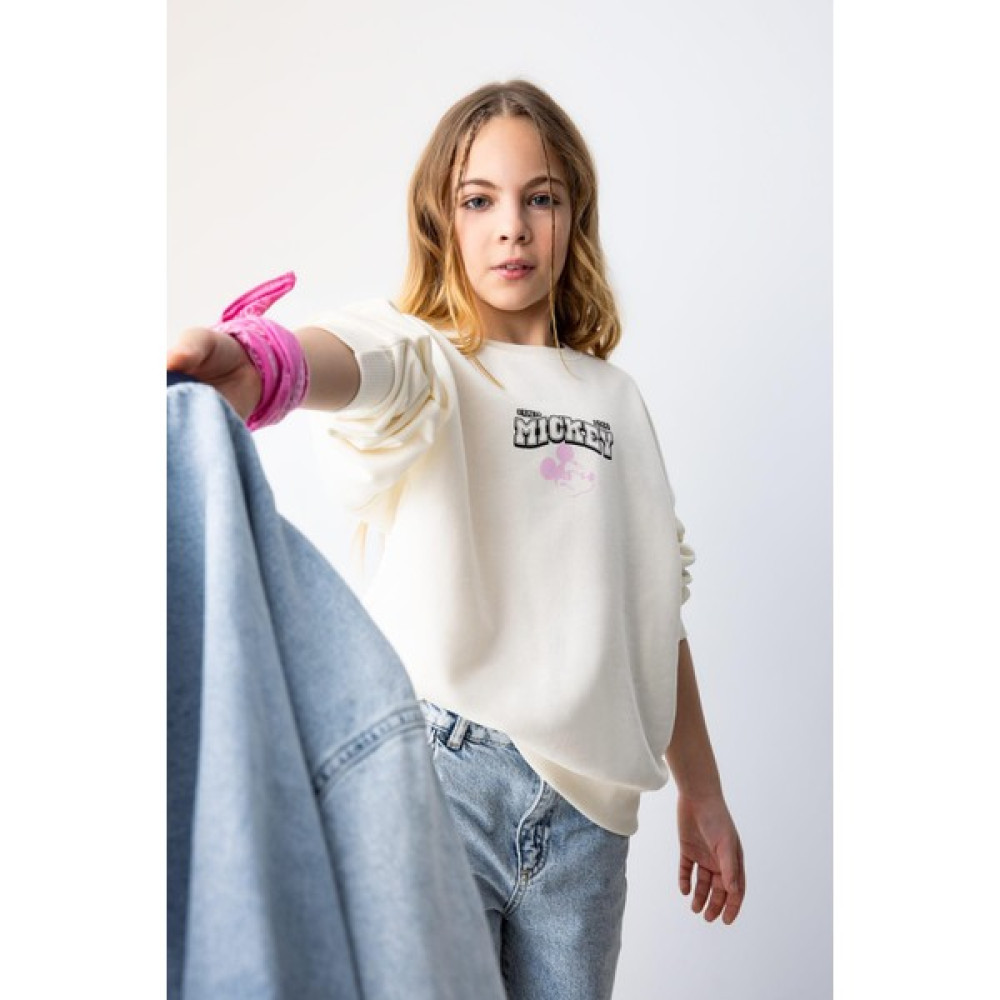 DeFacto Kız Çocuk Disney Mickey & Minnie Oversize Fit Bisiklet Yaka Sweatshirt B9873A824SP Kız Çocuk Sweatshirt Fiyatı