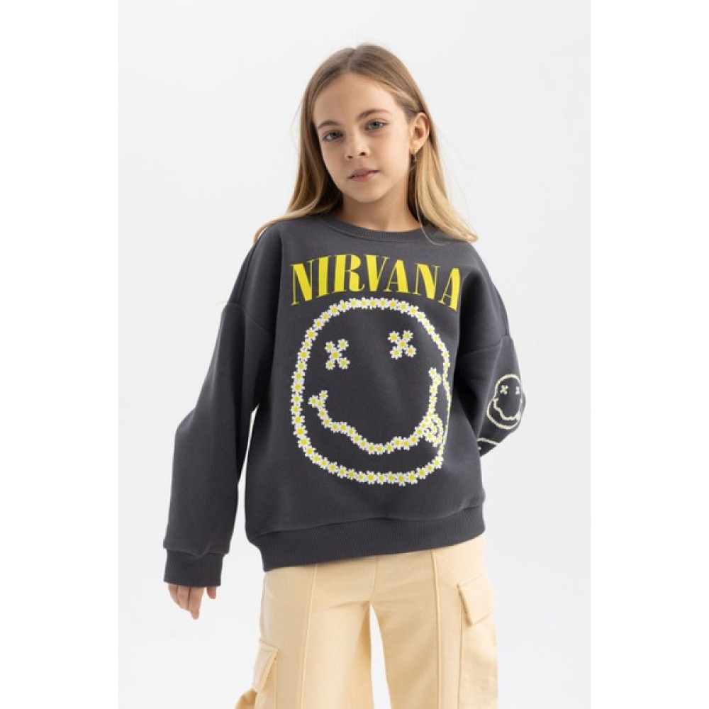 DeFacto Kız Çocuk Nirvana Oversize Fit Bisiklet Yaka Sweatshirt B2528A823WN Kız Çocuk Sweatshirt Fiyatı