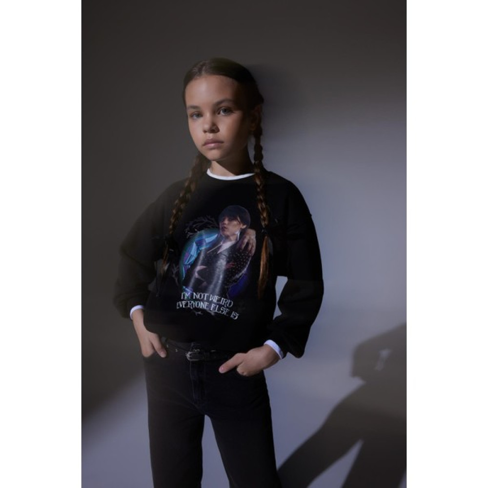 DeFacto Kız Çocuk Wednesday Oversize Fit Bisiklet Yaka Sweatshirt B3543A823WN Kız Çocuk Sweatshirt Fiyatı