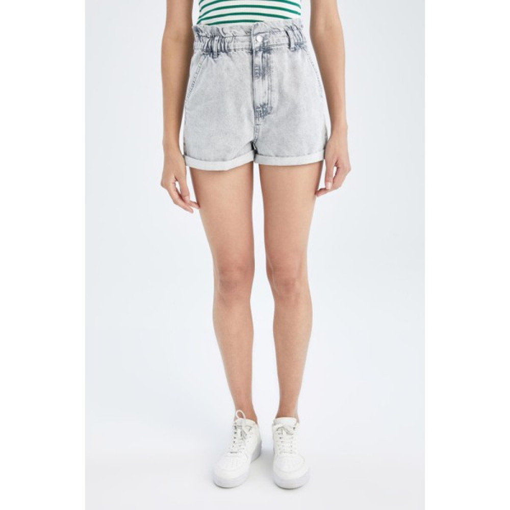 DeFacto Paperbag Fit Yüksek Bel Mini Jean %100 Pamuk Şort X6849AZ22SM Bayan Şort Fiyatı