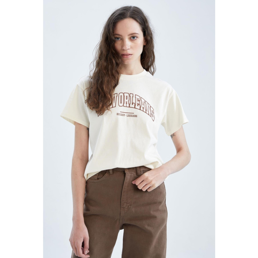 DeFacto Regular Fit Bisiklet Yaka Baskılı Kısa Kollu %100 Pamuk Tişört M Beden Bayan T-shirt Fiyatı