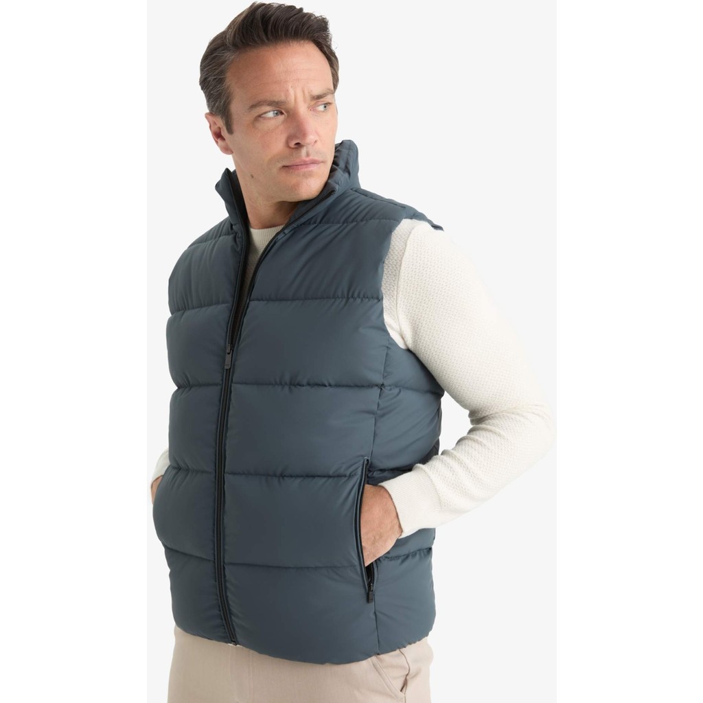 DeFacto Su İtici Slim Fit Astarlı Şişme Yelek C5630AX25AU Erkek Yelek Fiyatı