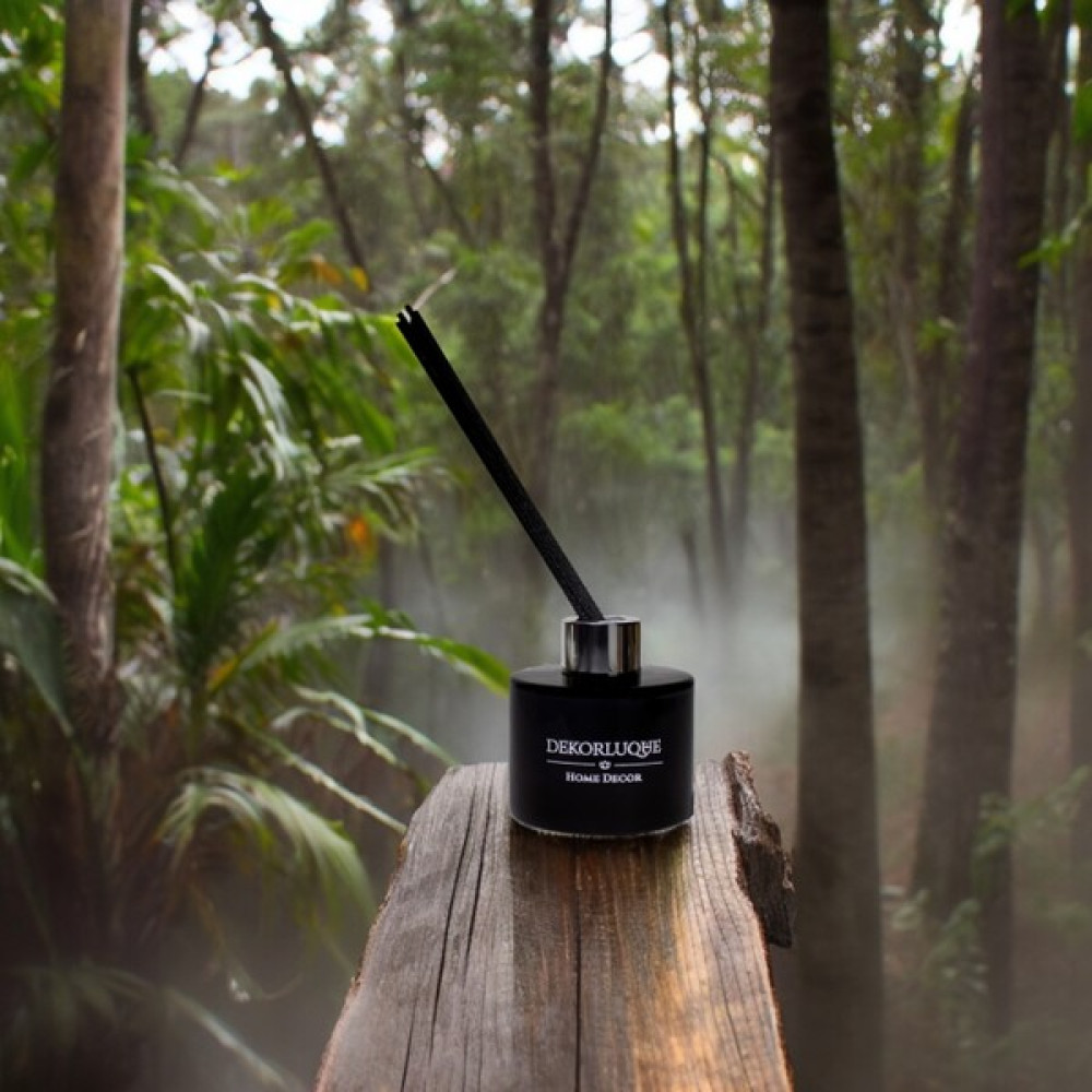 DEKORLUQUE Yağmur Ormanı Oda Kokusu Siyah Çubuklu Rainy Forest Ortam Kokusu Ofis Parfüm Reed Diffuser 130 ml Oda Kokusu Fiyatı