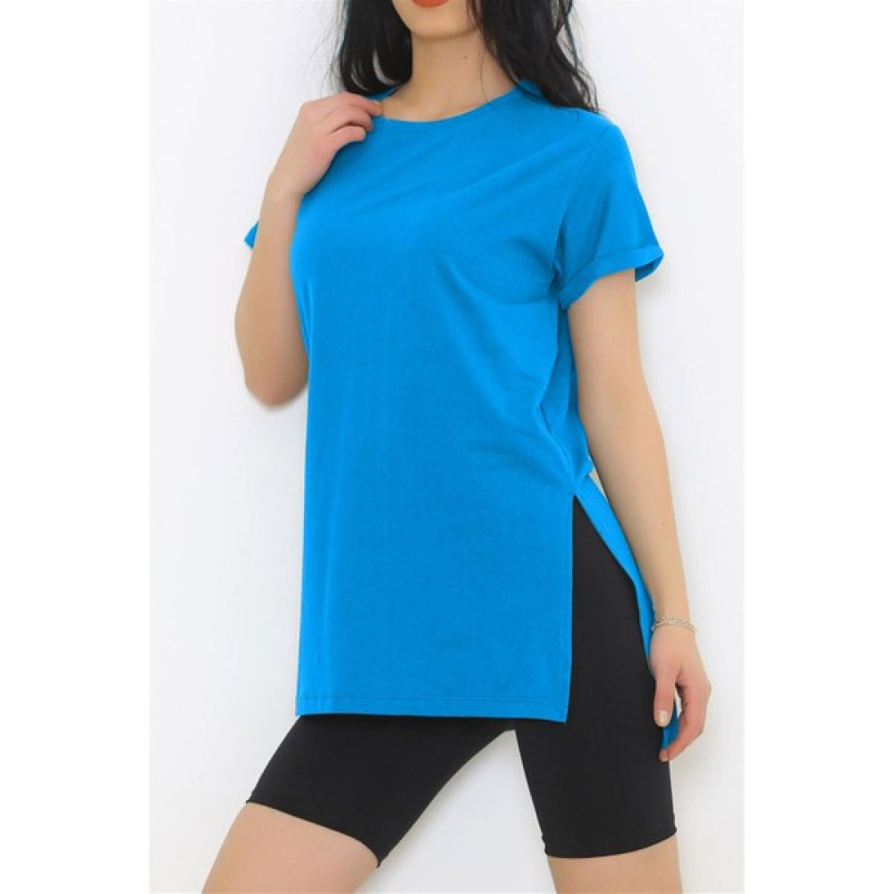 Deneme Kabini Kadın Yırtmaç Detaylı Bisiklet Yaka Tişört - Açık Mavi Bayan T-shirt Fiyatı