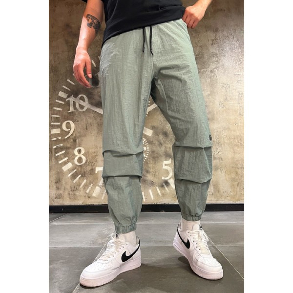 Denim Republic Erkek Mint Baskılı Naylon Paraşüt Kumaş Bol Jogger Pantolon Erkek Pantolon Fiyatı