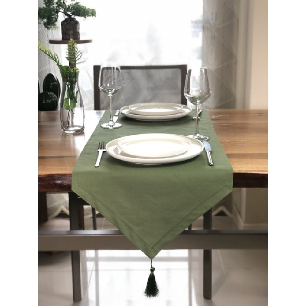 Desenizmir Düz Renk Üçgen Runner - 40 x 140 cm - Yeşil Masa Örtüsü Fiyatı