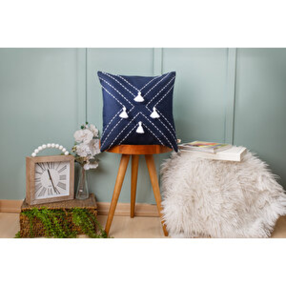 DFN Home Dfn Home Oslo Püsküllü İşlemeli Lacivert Kırlent Kılıfı 43x43 43x43 cm Kırlent / Mobilya Yastığı Fiyatı