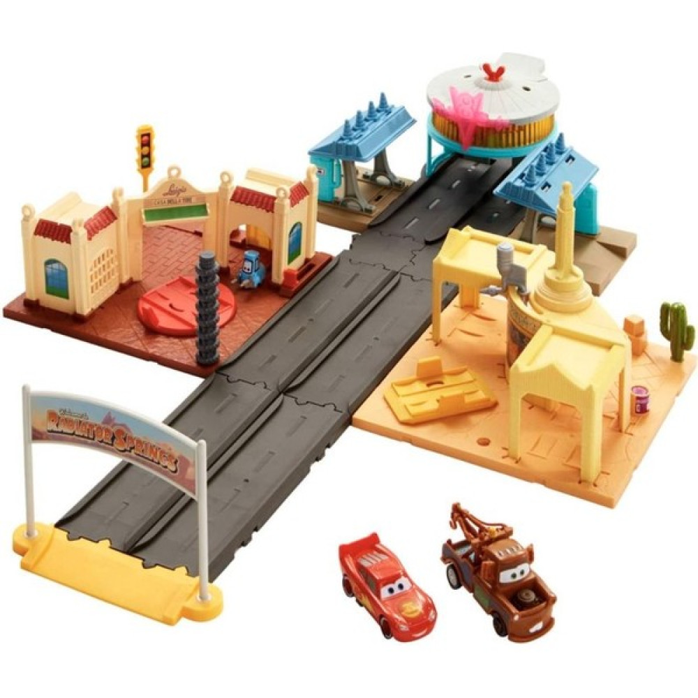 Disney ve Pixar Cars Radiator Springs Oyun Seti HGV68 Oyun Seti Fiyatı