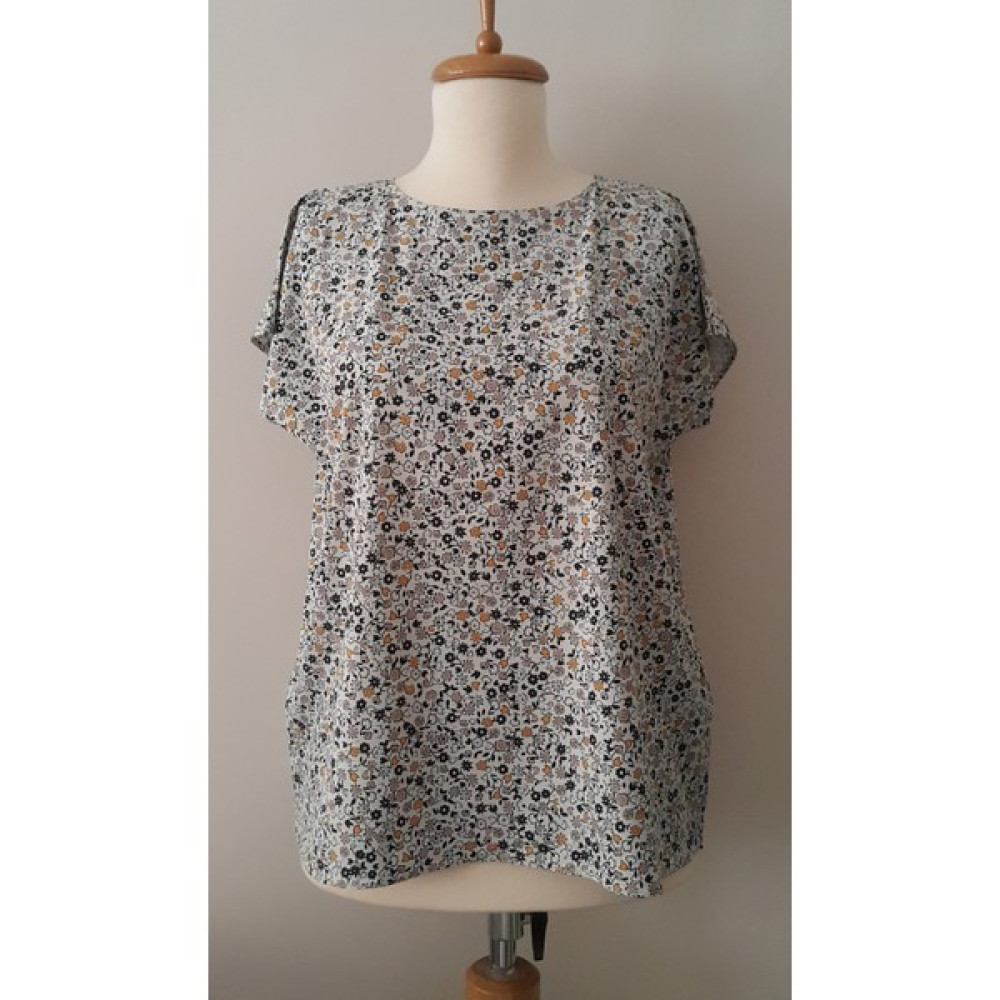 Doğa Tasarım Kadın Renkli Desenli Pikolu Düşük Kol Trend Bluz Tunik T-Shirt Bluz Fiyatı