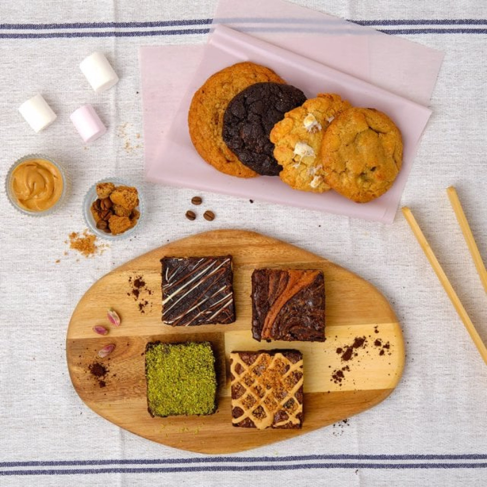 Doğum Günü Brownie ve Cookie Kutusu - 8 Adet Kek Kalıpları Fiyatı