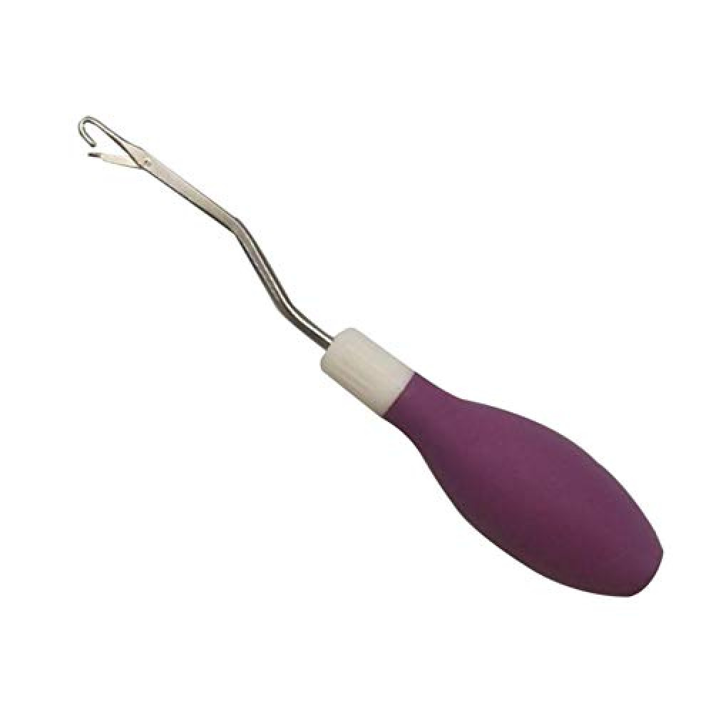 DYNWAVE Latch Hook Tool, Silicone Handle Bent Tool 6.7 Inches Latch Hook Crochet Needle for Crochet Rug Carpet Crafts