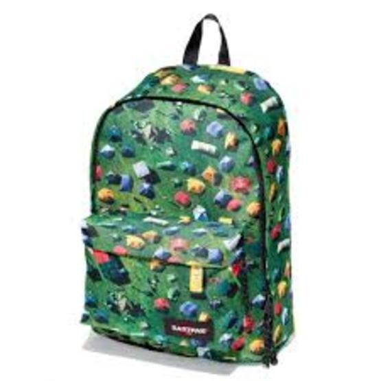 Eastpak EK767 Out Of Office 008 Black Sırt Çantası