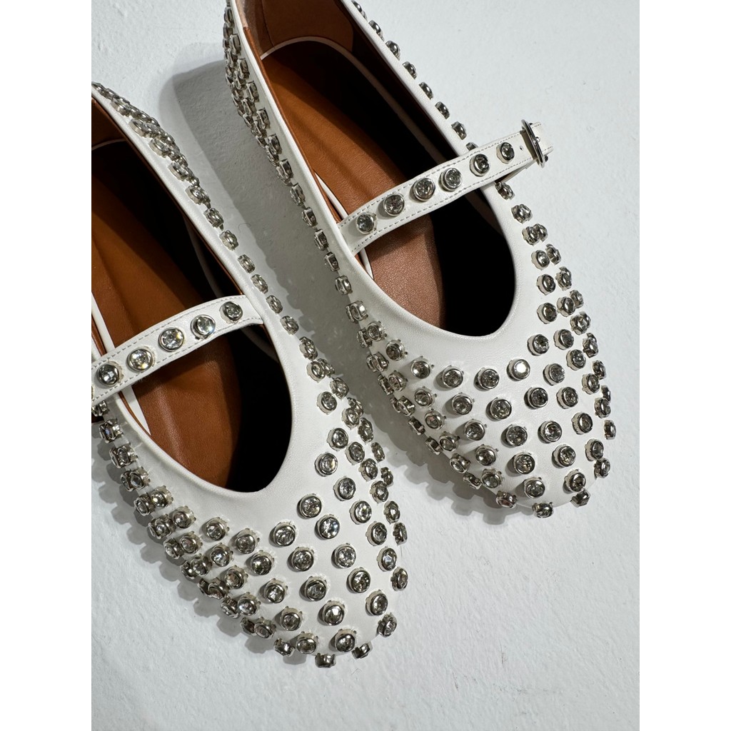 Eataly Shoes Kadın Beyaz Zımba Taşlı Babet Cilt Malzemeden Düz Tabanlı Şık Tasarım SSD / Solid State Drive Fiyatı