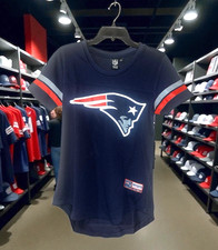 Patriots Women's Jersey Mesh T-Shirt Medium New England NFL Gameday V-Neck Blue Women's Jersey price