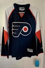 Philadelphia Flyers Brand New Women's Black Reebok Jersey Size Medium Women's Jersey price