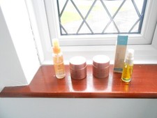 Avon x 4 lot 2x treatment mask 150ml 1 x sun light spray 100ml 1 x serum new Hair Care Masks & Serums & Sprays price