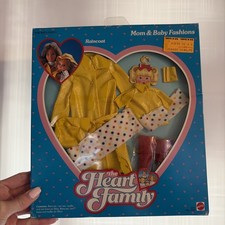 THE HEART FAMILY MOM & BABY FASHIONS Raincoat  1986 Mattel #3197 discount Baby Raincoat price