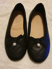 DIOR BLACK FLAT BALLERINA BALLET PEARL BOW SHOES . SIZE 34 INSOLE 22cm Girls' Ballet Flats price