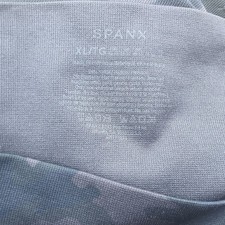 Spanx Look at Me Now Seamless Leggings - black Camo XL Leggings price