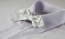 Mens White Diamond Shaped Checkered Bow Tie Bow Tie price