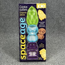 Joie Outer Space Alien Robot Rocket Kitchen Gadget 2" Cookie Cutter 3 Pack - New Kitchen Robots price
