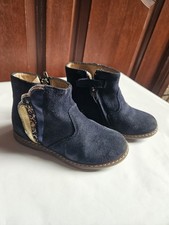 Girls Zip Up Ankle Boots. Brand Pom Dapi.  Paris. Full Leather. Size 25 Girls' Boots price