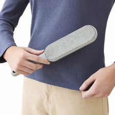 Static Lint Brush Clothe Magic Lint Cleaning  Dust Brush Pet Fluff Remover Lint Removers price