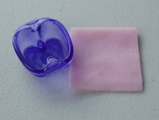 MATTEL BARBIE ACCESSORIES PURPLE FOOT SPA & TOWEL FOR DOLLS A-107 Foot Towel price