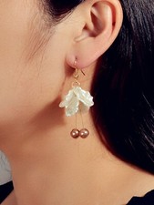Textured Retro Jewellery Pearl Charm White Shell Petal Dangle Wedding Earrings Pearl Earrings price