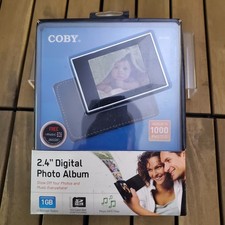 COBY 2.4" Digital Picture Frame Wallet Size Mini Photo Album PLAYS MP3S 1GB Memo Digital Photo Frames price
