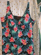 SWIM 365 Women's Tropical Floral Tankini Swim Top Size 26 Plus Built-In Bra Tankini price
