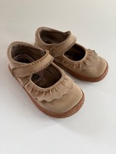 LIVIE & LUCA Ruche Classic Girls Sz 9M Beige Leather Mary Jane Shoes Dress Strap Girls' Classic Shoes price