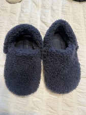 Crocs Youth Boys 11c Fuzzy Navy Blue Slipper  Used Boys' Slippers price