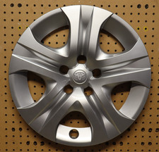 NEW Hubcap Fit Toyota Rav4 2013-2015 - Premium Replica 17-inch Wheel Cover 61170 Wheel Cover price