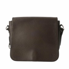 Louis Vuitton Taiga Andrei Acajou Leather Men Shoulder Bag Men''s Handbag price