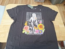 New Women's Size Medium Dolly Parton T-shirt, Black By Mad Engine Women's T-shirt price