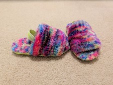 UGG Fluff Yeah Pixelate Girls 10 Toddler Slingback Slippers Rainbow Sandals Girls' Slippers & Sandals price