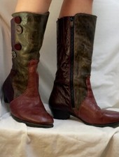Think! Boots Womens Size 39 (8.5) Art to Wear Whimsigoth Button Detail Witchy Kadın Botları price