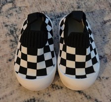 Toddler Girl Shoe Lot Carter's White Pink  3-6 & Checkerboard Slip-Ons 6-36 Unisex Çocuk İlk Adım & Yürüme Ayakkabısı price