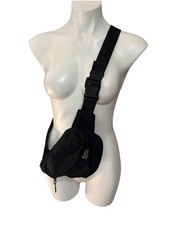 Lululemon Everywhere Women's Belt Bag - Black Nylon Zipper Adjustable Women's Belt Bag price