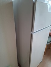 Beko Einbau-Kühlschrank mit Gefrierfach (BDSA250K3SN) – Top Zustand! Einbau-Kühlschränke price