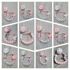 Personalisierter Regenbogen Baby Mädchen Schnullerclip Lebensmittelqualität Silikon MAM Clip verfügbar Baby-Food price