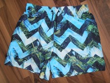 Trendy Jungen-Bade-Shorts/Bermuda von H&M mit Palmen+Meer*Gr. 158/164* Jungen-Shorts price