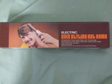 Haartrockner mit Kamm und Bürste  für Mann und Frau NEU / OVP nagelneu Haarbürste und Comb price