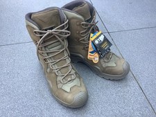 British Army YDS Astor Suede Desert Combat Boots Size 7, Euro 41 YDS price