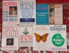 Deepak Chopra Book Bundle x8 includes Seven Spiritual Laws of Success Success Bücher price