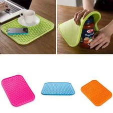 HITZEBESTÄNDIGE SILIKON UNTERSETZER MATTE PFANNE TOPFHALTER RUTSCHFEST PAD NEU Trivet price