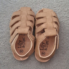 Lily & Dan Unisex Kinder Sandalen Gr. 26 Braun Leder Klett Riemchen flach Unisex Children's Slippers & Sandals price