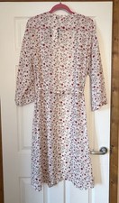 Disney Belle Die Schöne und das Biest Blumen Staubmantel Größe XL Uniqlo Kleid Neu mit Etikett Damen-Nightgown und Robe price