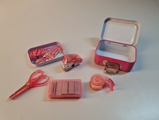 Metalldose Set Box mit Büroartikeln Tacker, Tesa, Schere, Büroklammern Kinder Büro-Set price